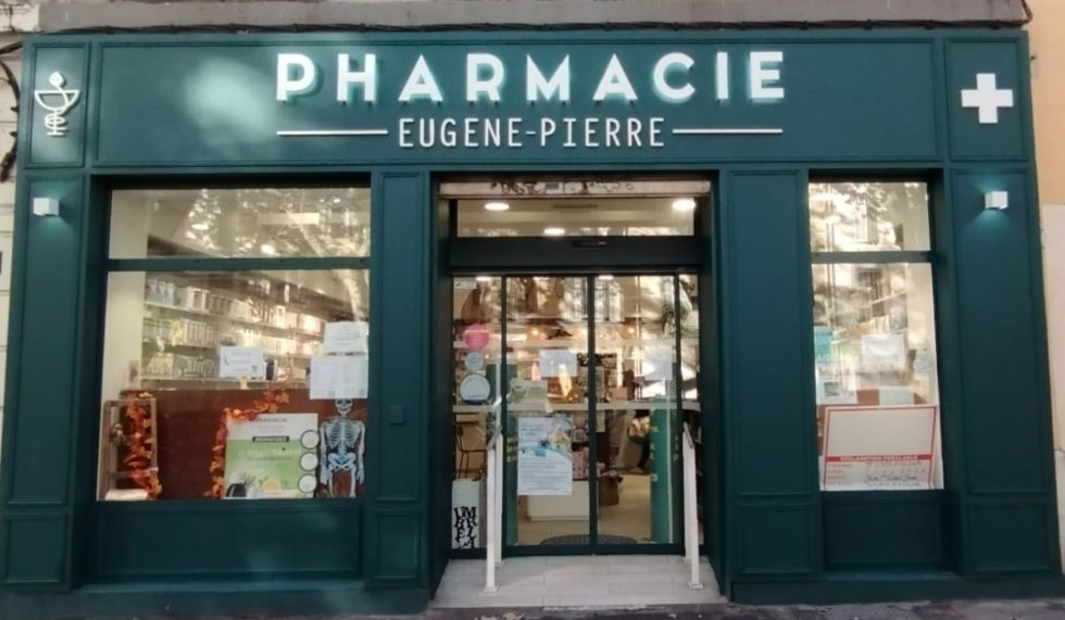 Agencement de Pharmacie Marseille Bouches ru Rhône PACA Alphase Agencement